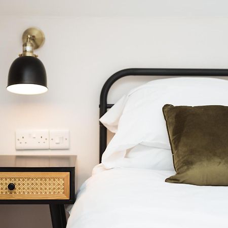 Bankers Quarters - Apt 1 Chapel en le Frith Bagian luar foto